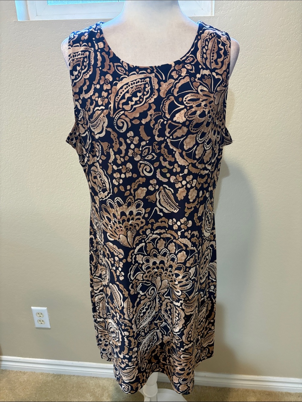 Tommy Hilfiger Black and Beige Paisley Midi Dress-Size 14